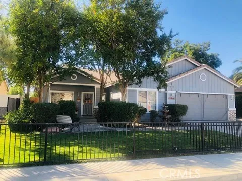 1942 Warwick Street, San Jacinto, California 92582