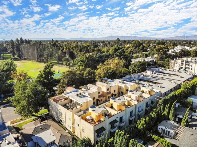 4128 Whitsett Avenue 112, Studio City, California 91604