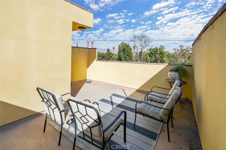4128 Whitsett Avenue 112, Studio City, California 91604