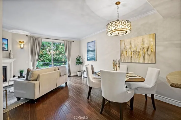 4128 Whitsett Avenue 112, Studio City, California 91604