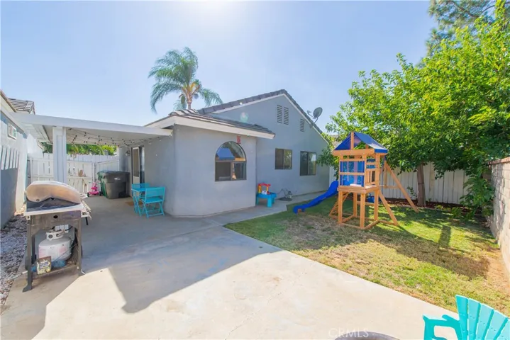27894 Moonridge Drive, Romoland, California 92585
