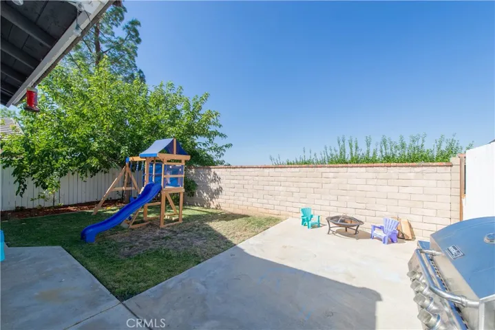 27894 Moonridge Drive, Romoland, California 92585