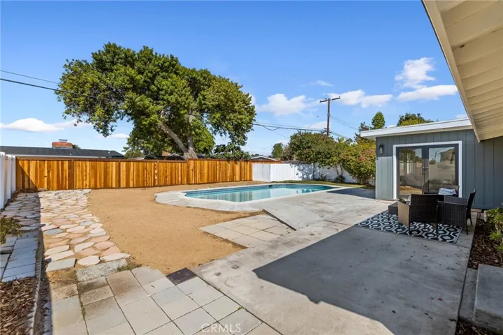 292 Joann Street, Costa Mesa, California 92626