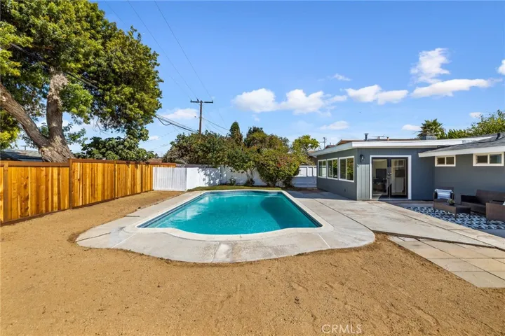 292 Joann Street, Costa Mesa, California 92626