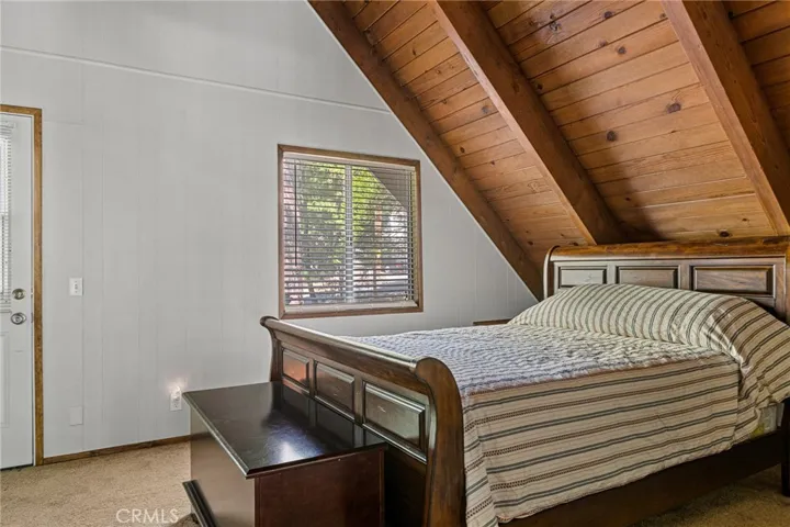 TOP LEVEL BEDROOM W/ DECK AND 3/4 BATH