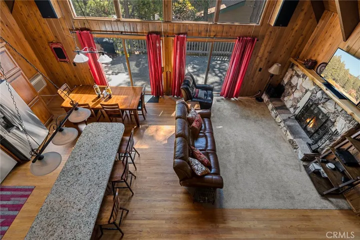 596 Pioneer Road, Lake Arrowhead, California 92352