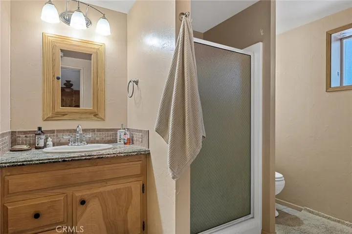 596 Pioneer Road, Lake Arrowhead, California 92352