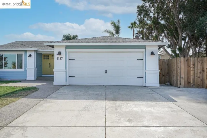 1487 Mallard Ln, Oakley, California 94561