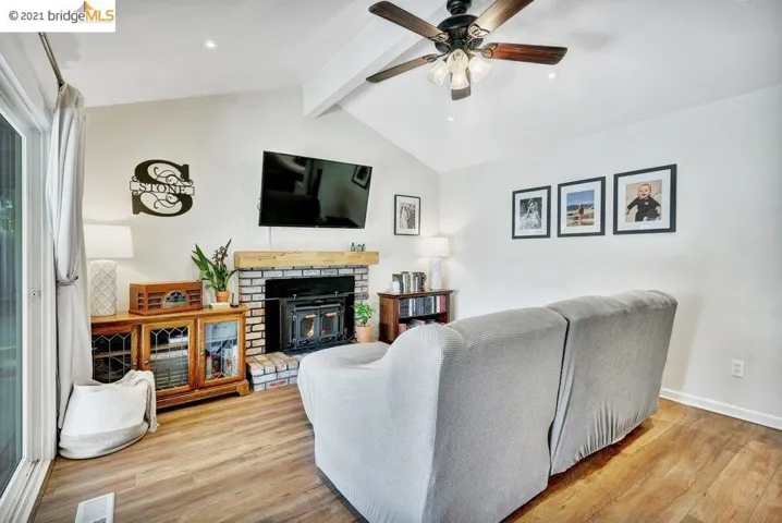 1487 Mallard Ln, Oakley, California 94561
