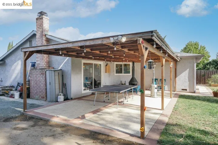1487 Mallard Ln, Oakley, California 94561