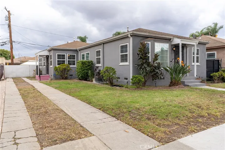 Duplex with 2 homes