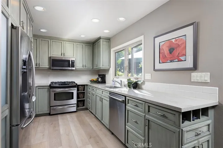 477 E Yale 22, Irvine, California 92614