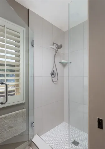 477 E Yale 22, Irvine, California 92614