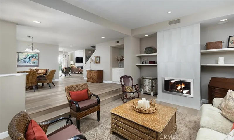477 E Yale 22, Irvine, California 92614