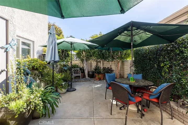 477 E Yale 22, Irvine, California 92614
