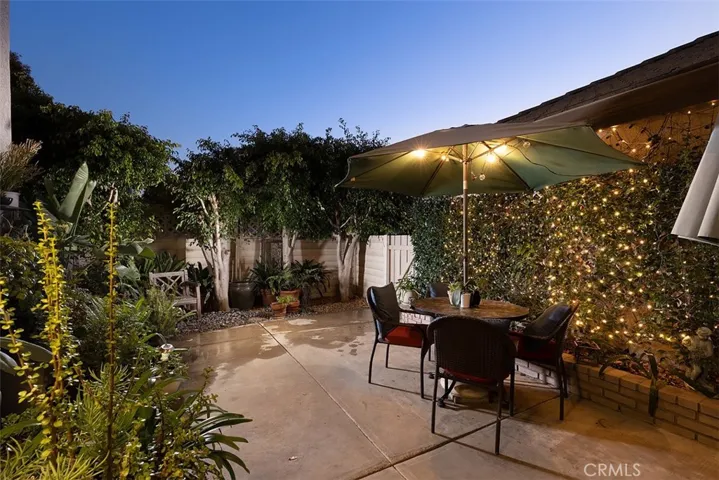 477 E Yale 22, Irvine, California 92614