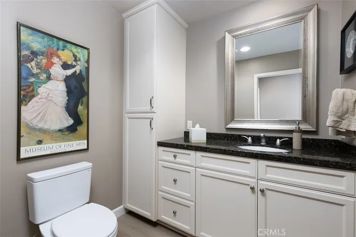 477 E Yale 22, Irvine, California 92614