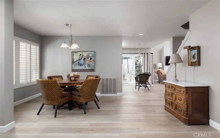 477 E Yale 22, Irvine, California 92614