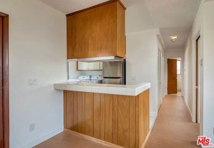 2253 Moore Street, Los Angeles, California 90039