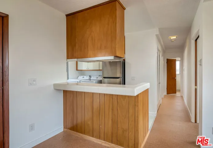 2253 Moore Street, Los Angeles, California 90039