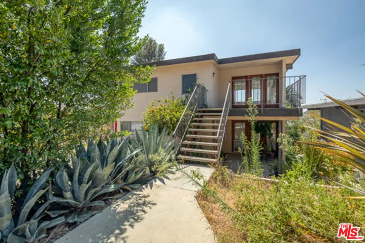 2253 Moore Street, Los Angeles, California 90039