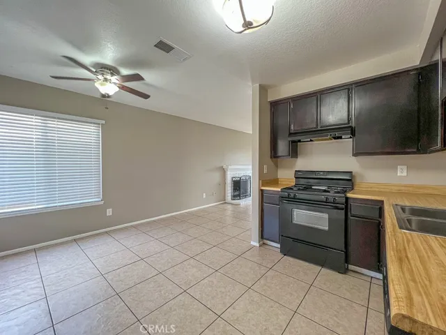 2307 Riverwood Street, Colton, California 92324