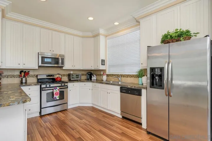 13328 Buena Vista St 66, Poway, California 92064