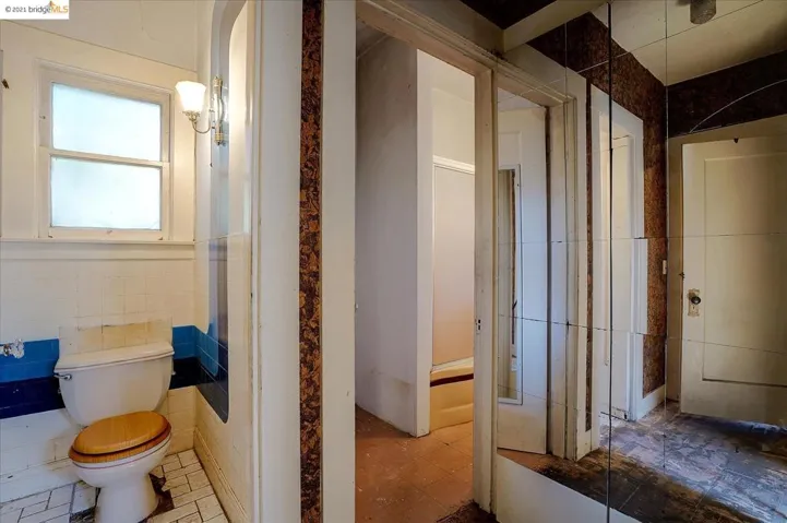4250 Terrace St., Oakland, California 94611