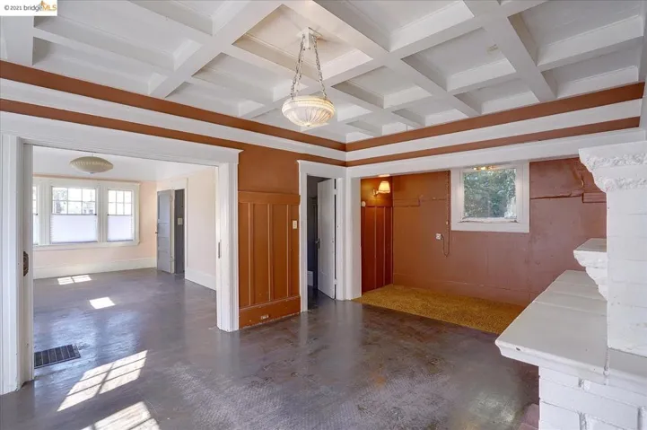 4250 Terrace St., Oakland, California 94611