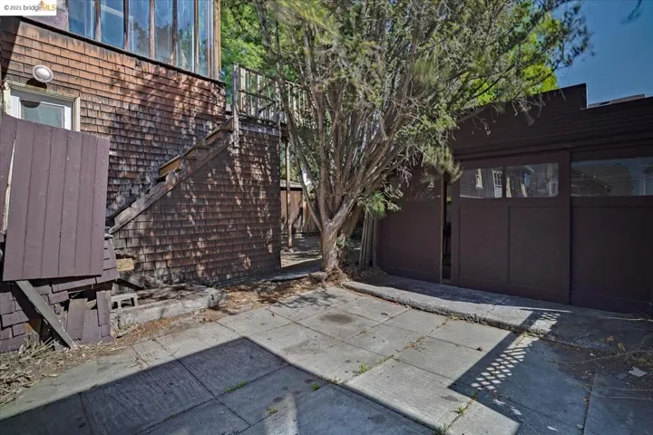 4250 Terrace St., Oakland, California 94611