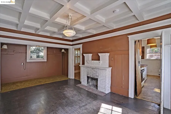 4250 Terrace St., Oakland, California 94611