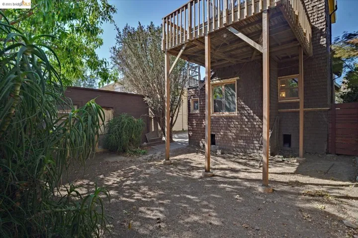 4250 Terrace St., Oakland, California 94611