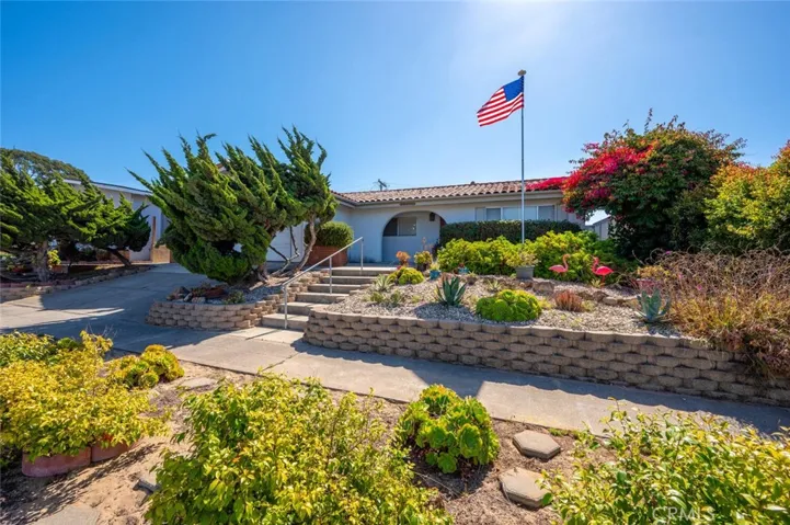 620 Truman Drive, Oceano, California 93445
