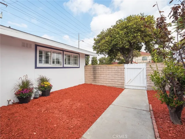 21624 Madrona Avenue, Torrance, California 90503