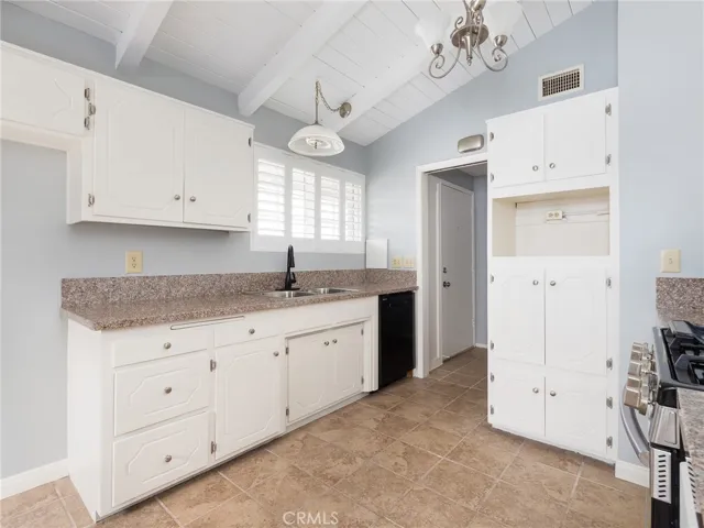 21624 Madrona Avenue, Torrance, California 90503