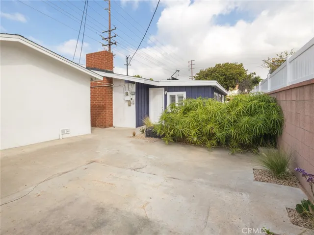 21624 Madrona Avenue, Torrance, California 90503