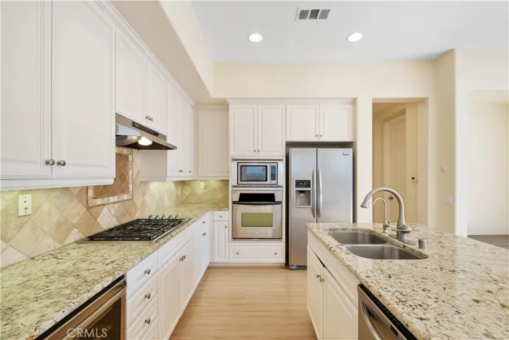 16606 Bayberry Road, Tustin, California 92782