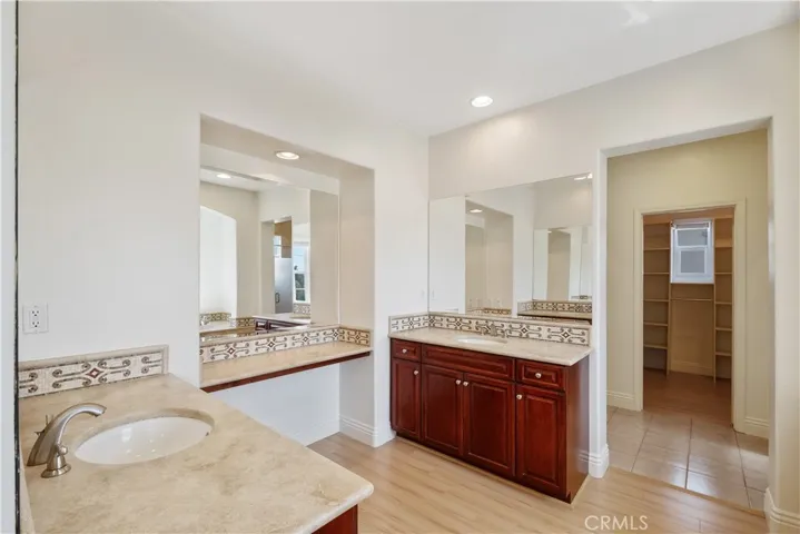 16606 Bayberry Road, Tustin, California 92782