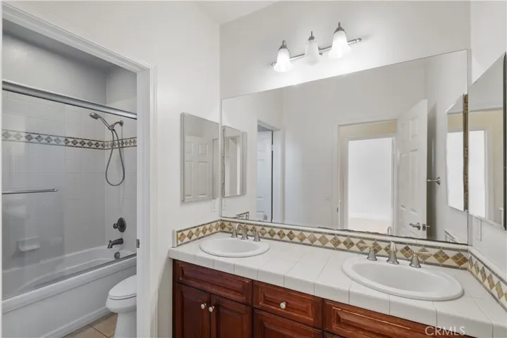 16606 Bayberry Road, Tustin, California 92782