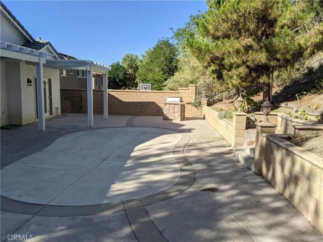 26528 Mahonia Way, Murrieta, California 92562