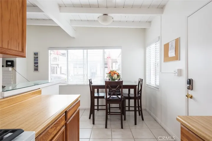 Front Unit Kitchen