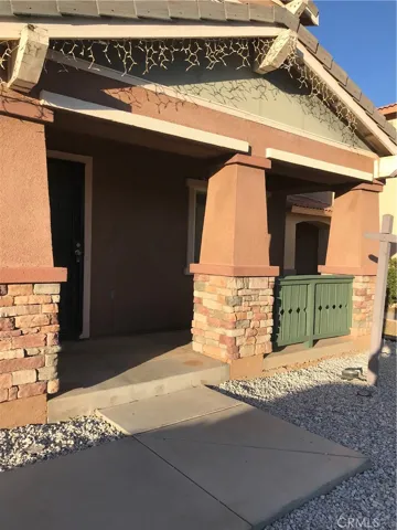 13036 Cerritos Court, Hesperia, California 92344
