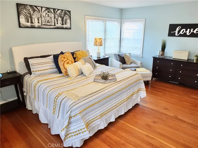 4480 Myrtle Avenue, Long Beach, California 90807