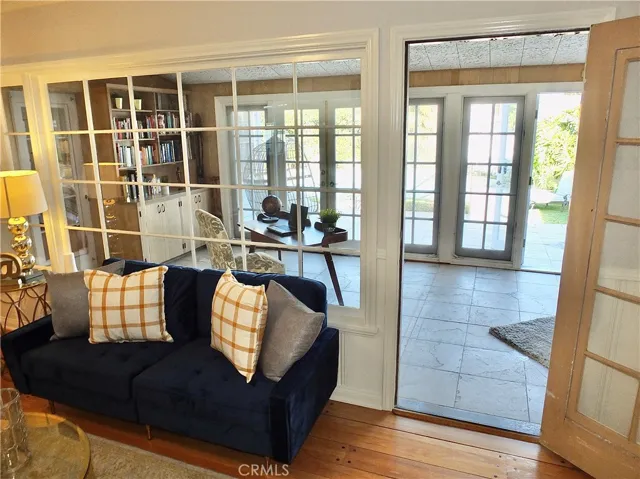 4480 Myrtle Avenue, Long Beach, California 90807