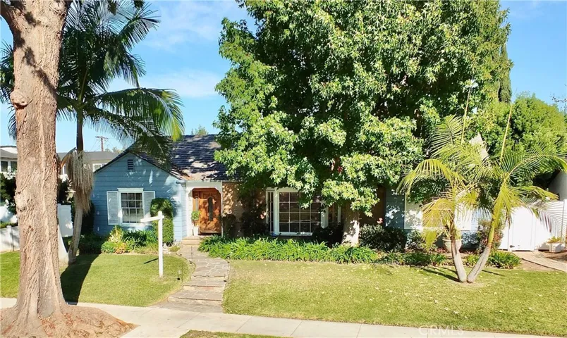 4480 Myrtle Avenue, Long Beach, California 90807