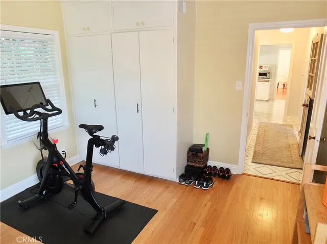 4480 Myrtle Avenue, Long Beach, California 90807
