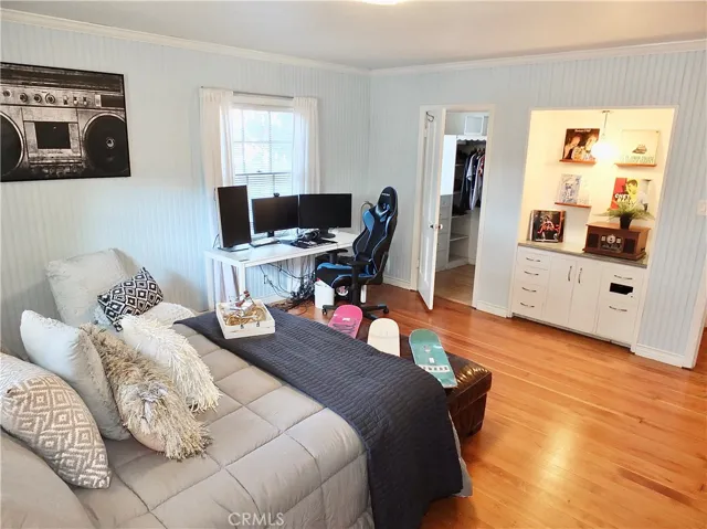 4480 Myrtle Avenue, Long Beach, California 90807