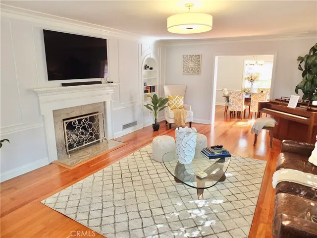 4480 Myrtle Avenue, Long Beach, California 90807