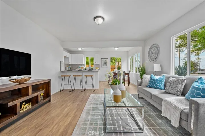 1461 E 9th Street, Upland, California 91786