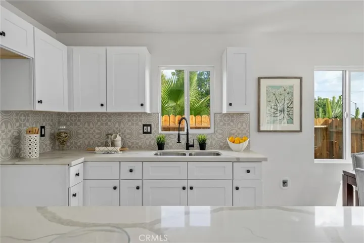 1461 E 9th Street, Upland, California 91786